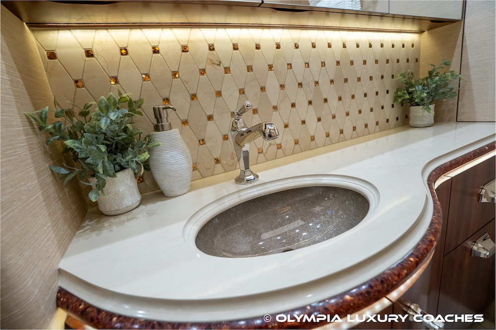 2020 Prevost Marathon H3-45 For Sale