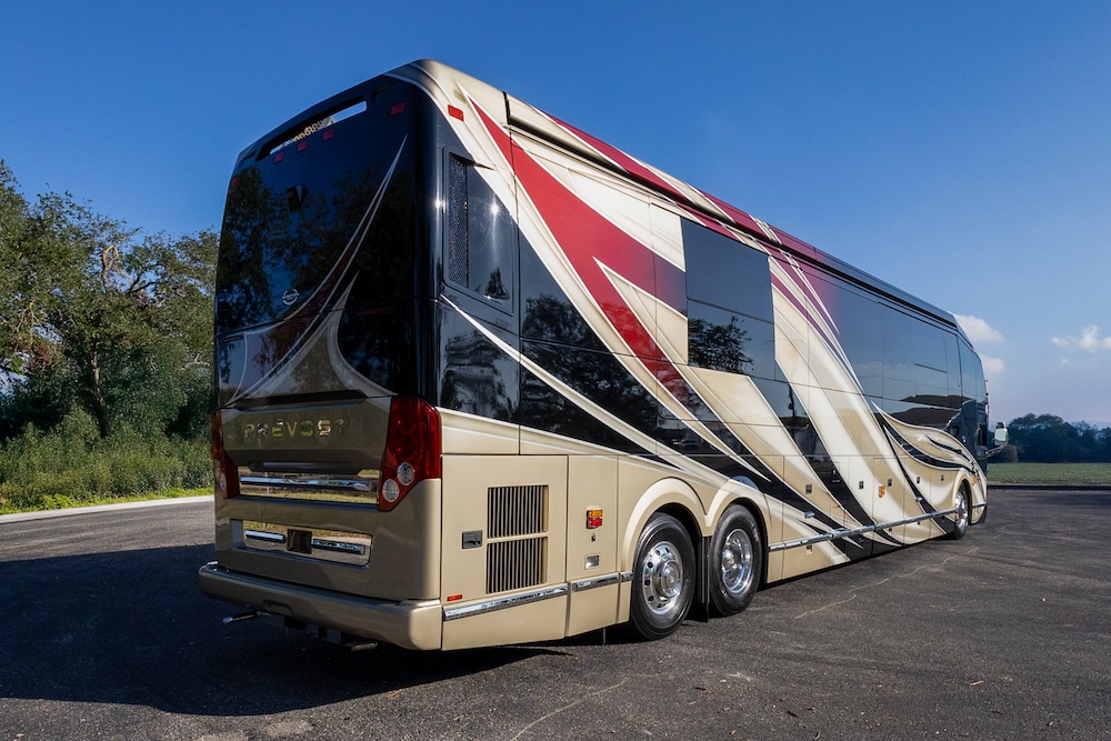 2020 Prevost Featherlite H3-45 For Sale