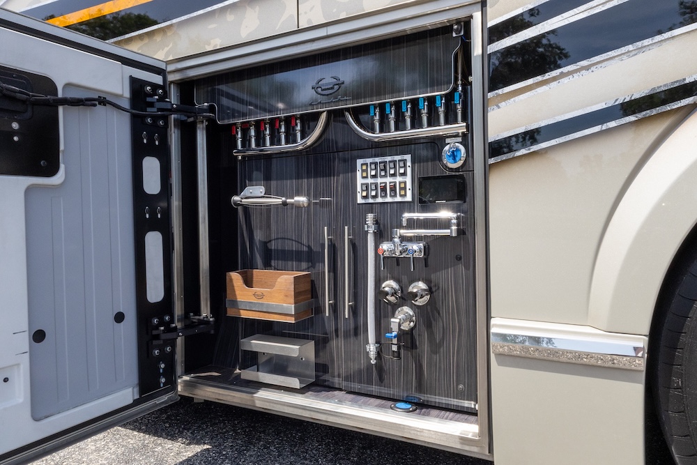 2020 Prevost Marathon H3-45 For Sale