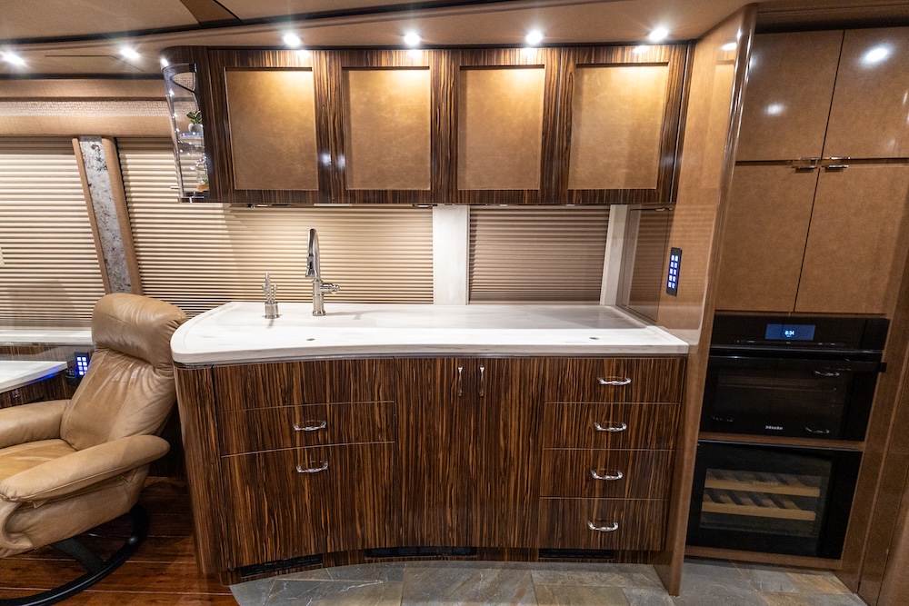 2020 Prevost  Marathon H3-45 For Sale