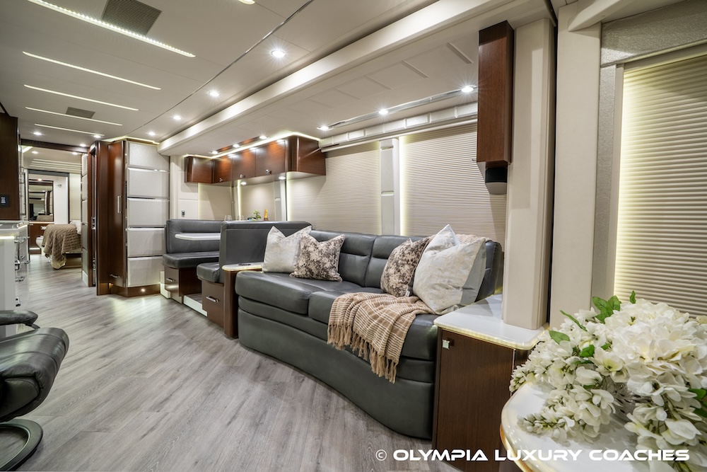 2021 Prevost Emerald H3-45 For Sale