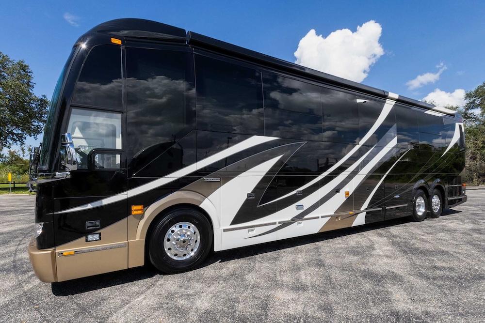 2021 Prevost Emerald H3-45 For Sale