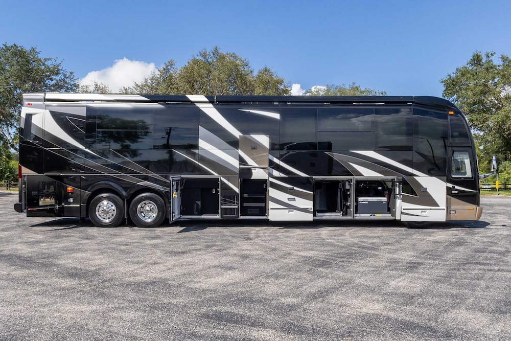 2021 Prevost Emerald H3-45 For Sale