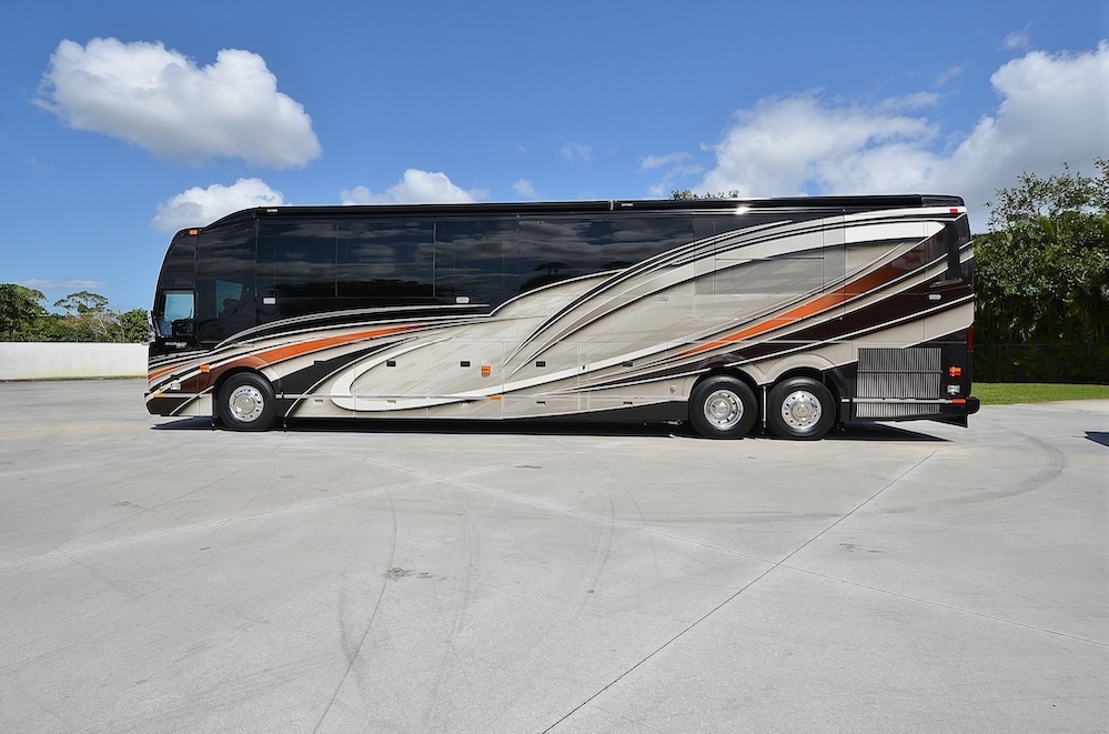 2021 Prevost Liberty H3-45 For Sale