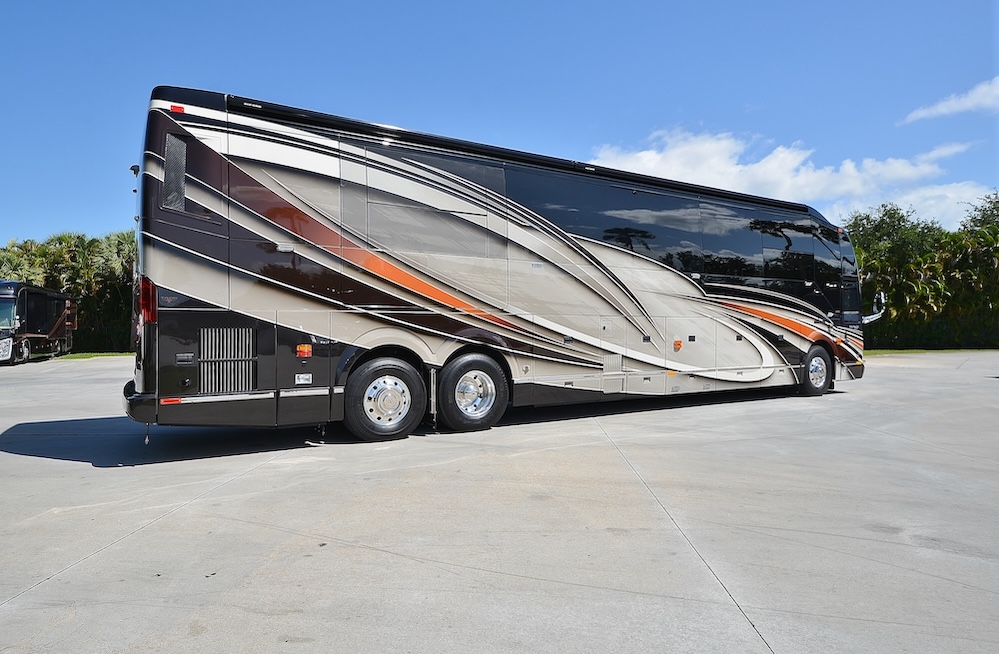 2021 Prevost Liberty H3-45 For Sale