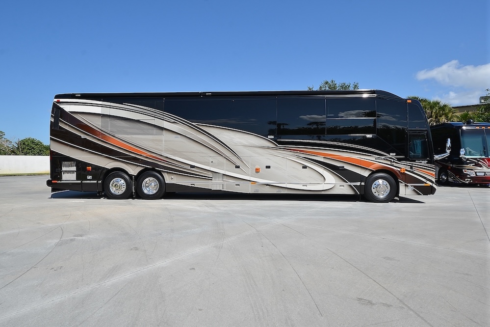 2021 Prevost Liberty H3-45 For Sale