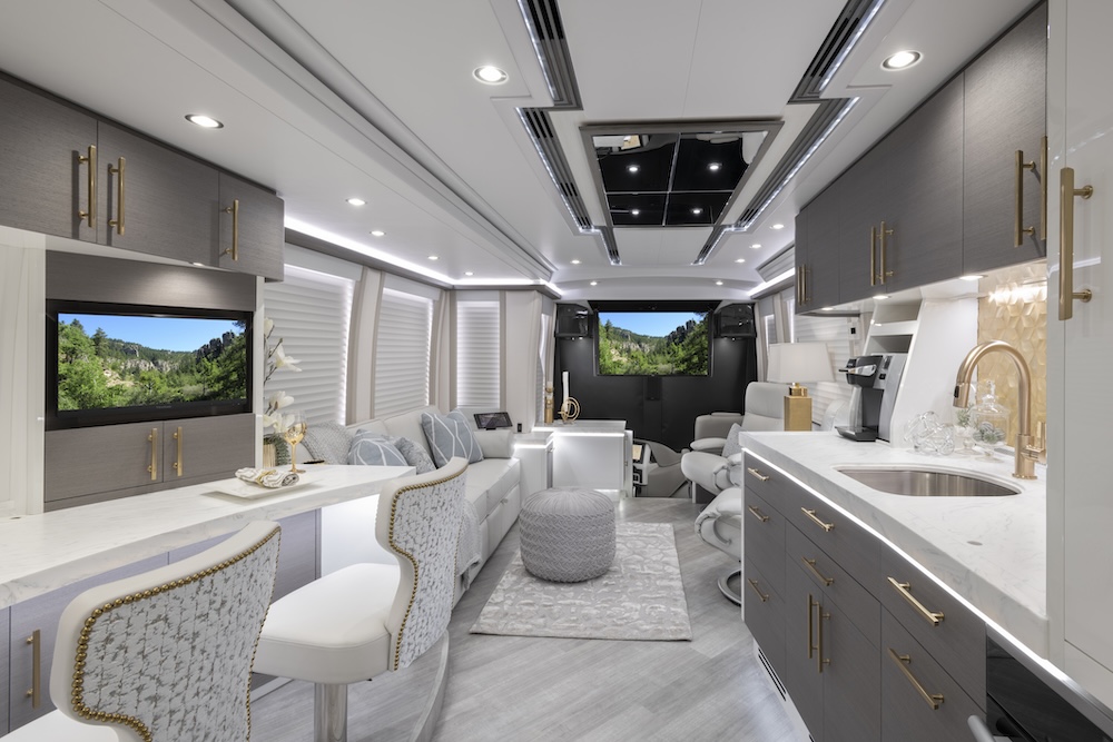 2021 Prevost Liberty H3-45 For Sale