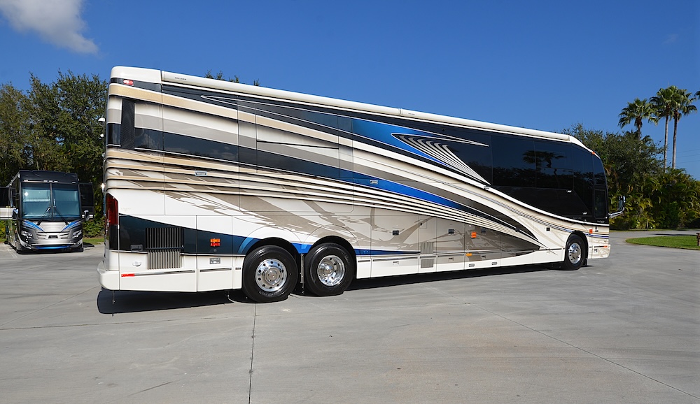 2021 Prevost Liberty H3-45 For Sale