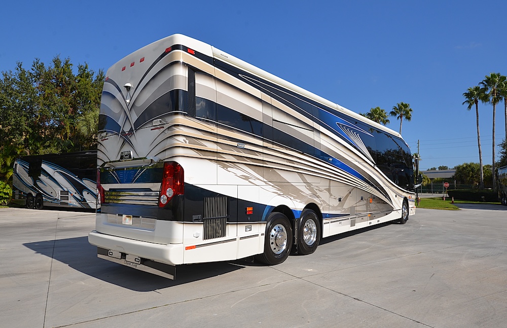 2021 Prevost Liberty H3-45 For Sale