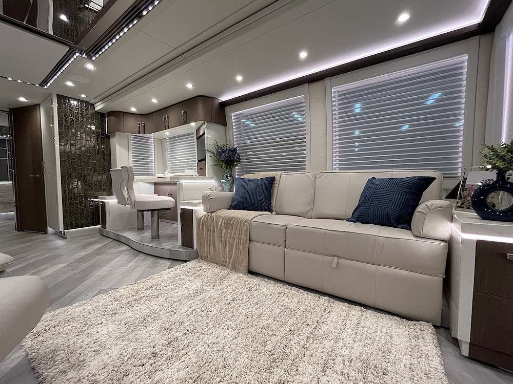 2021 Prevost Liberty H3-45 For Sale