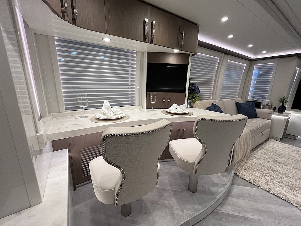 2021 Prevost Liberty H3-45 For Sale