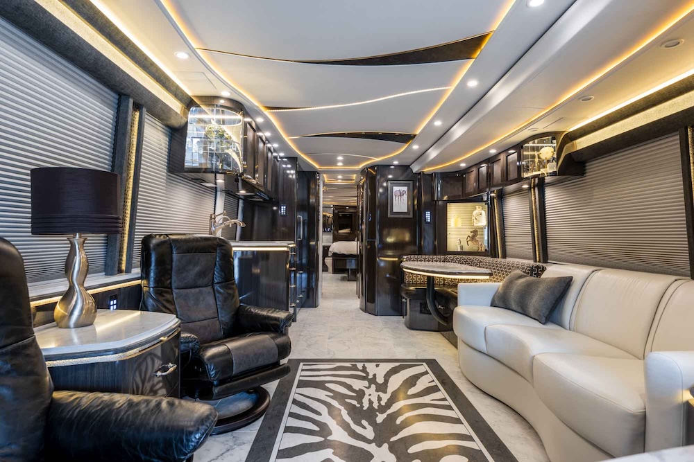 2021 Prevost Marathon H3-45 For Sale