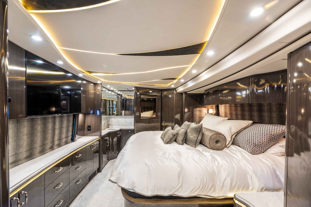 2021 Prevost Marathon H3-45 For Sale