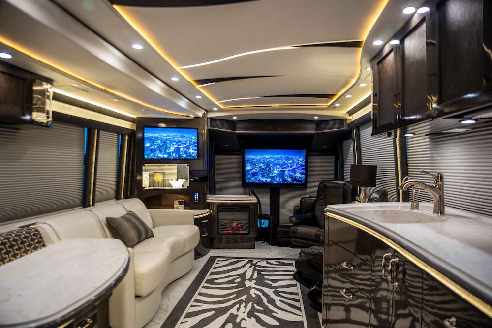 2021 Prevost Marathon H3-45 For Sale