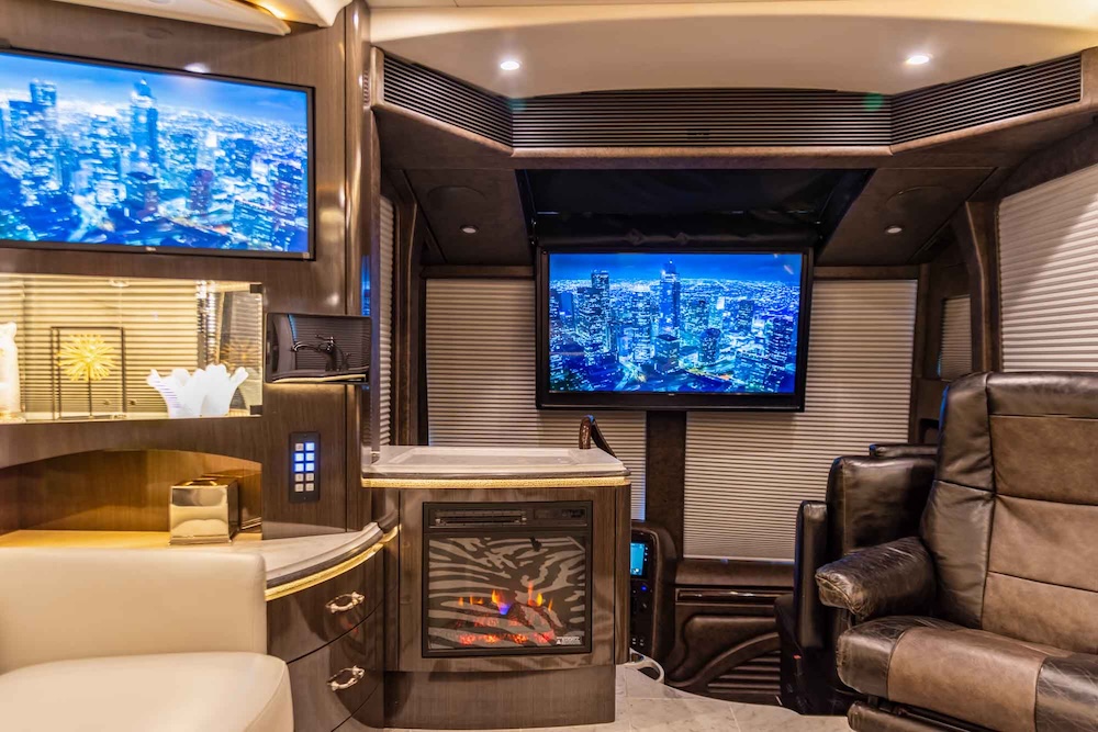 2021 Prevost Marathon H3-45 For Sale