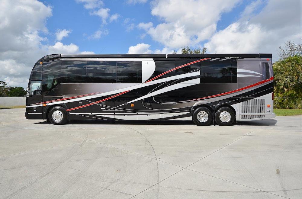 2022 Prevost Emerald H3-45quad Slide # M 7198