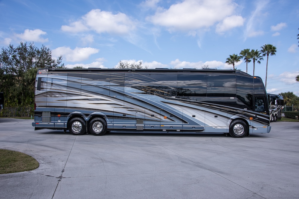 2011 Prevost Liberty H3-45 For Sale