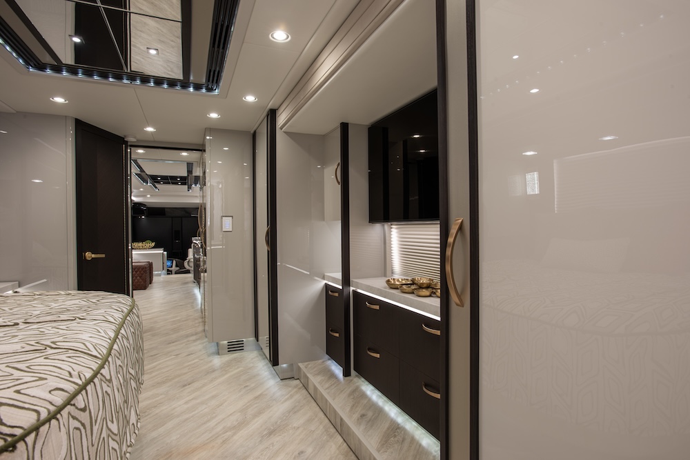 2022 Prevost Liberty H3-45 For Sale