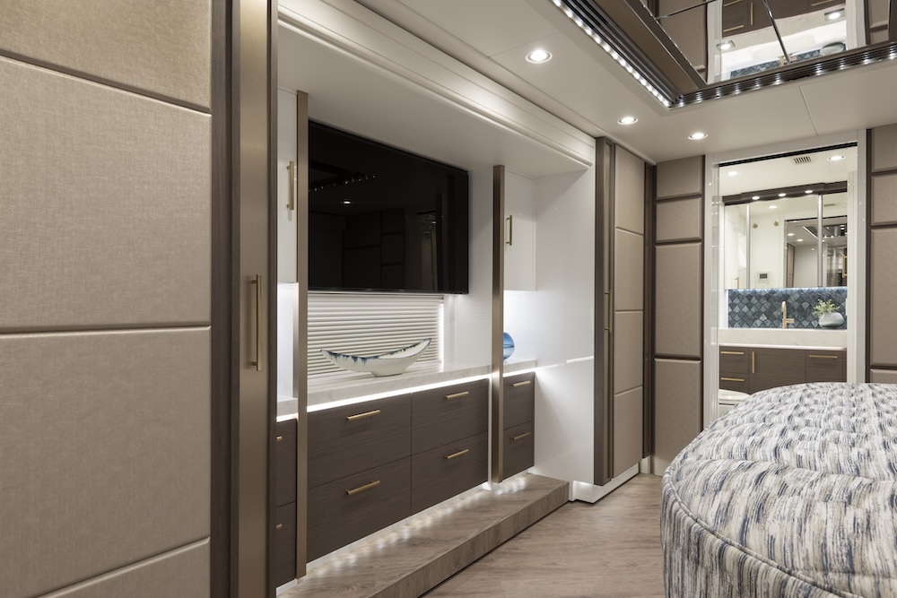 2022 Prevost Liberty H3-45 For Sale