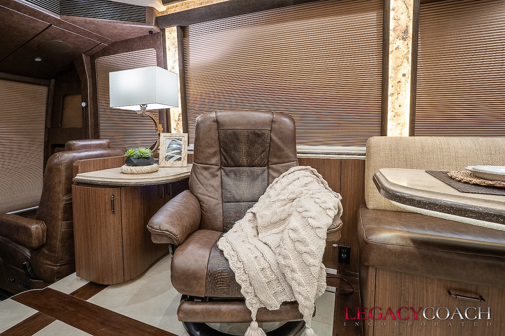 2021 Prevost Marathon  H3-45 For Sale