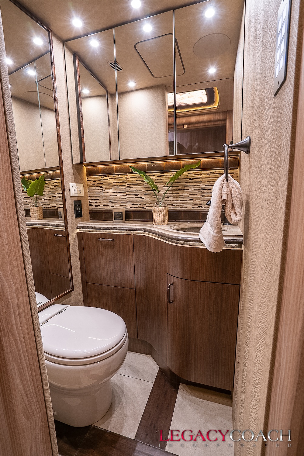 2021 Prevost Marathon  H3-45 For Sale