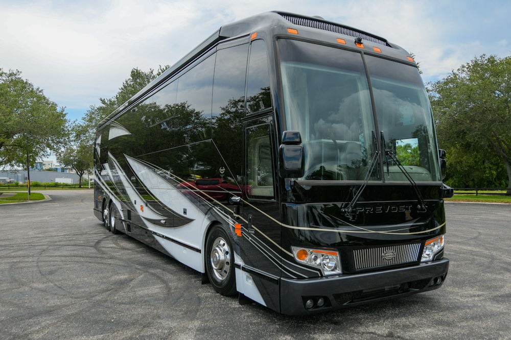 2022 Prevost Marathon  H3-45 For Sale