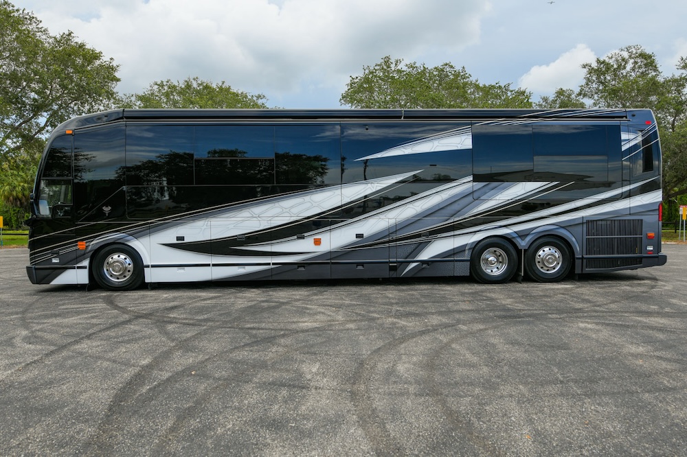 2022 Prevost Marathon  H3-45 For Sale