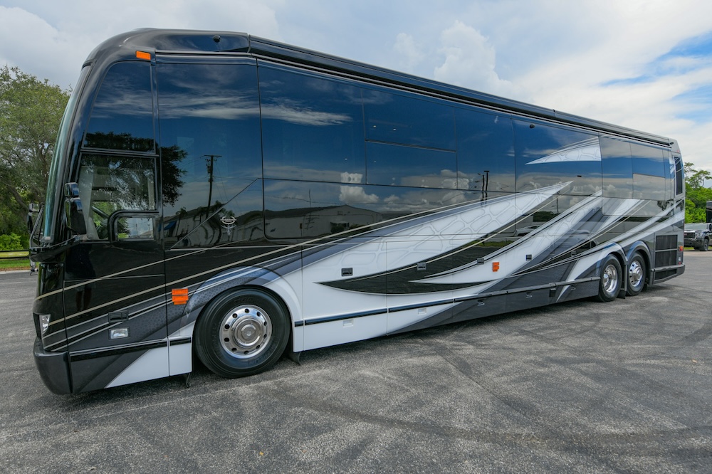 2022 Prevost Marathon  H3-45 For Sale