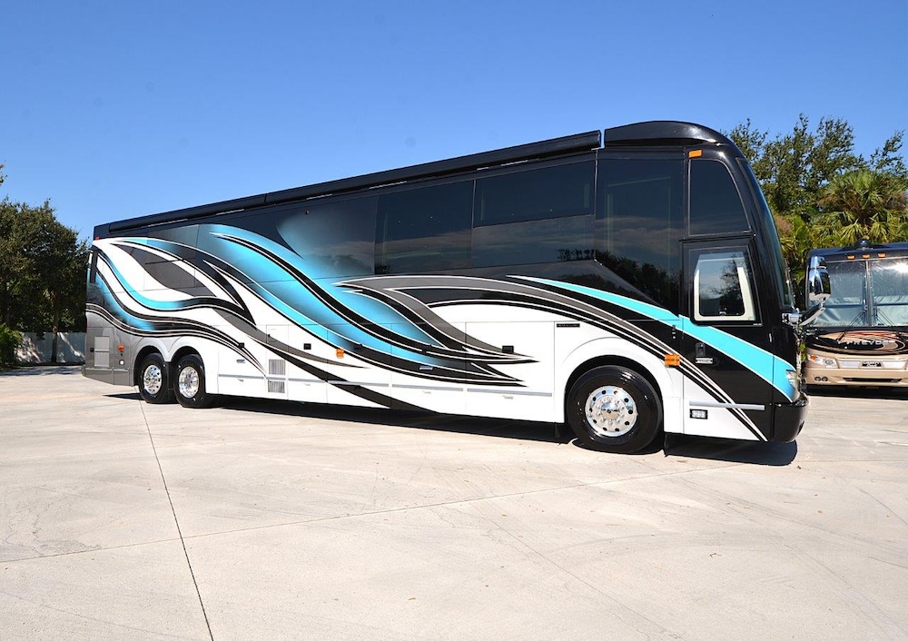 2023 Prevost Emerald H3-45 For Sale