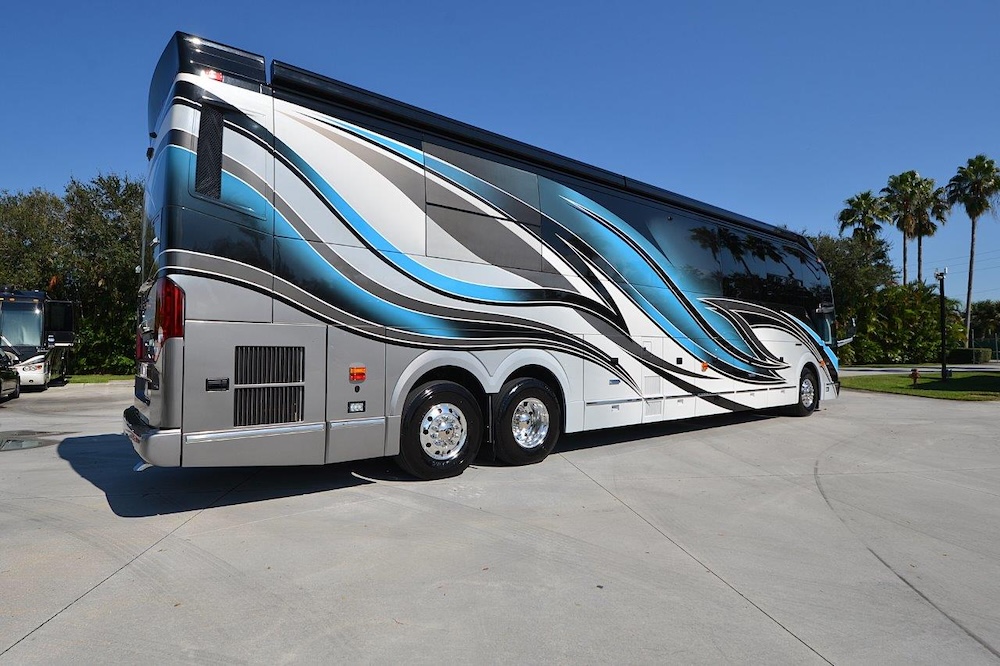 2023 Prevost Emerald H3-45 For Sale