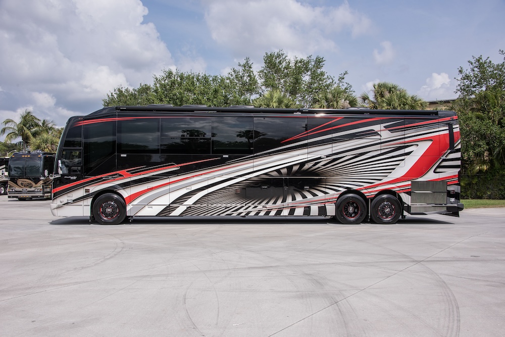 2023 Prevost  H3-45 For Sale