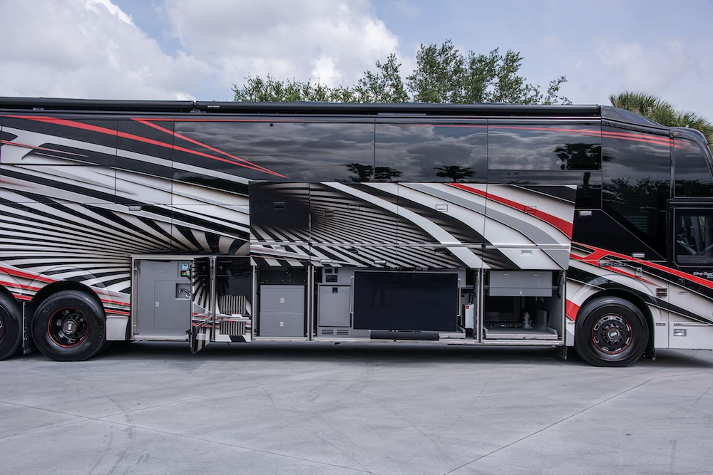 2023 Prevost  H3-45 For Sale