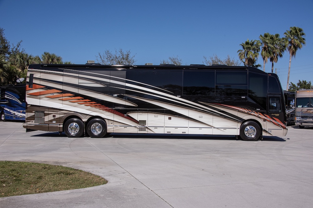 2023 Prevost Liberty  H3-45 For Sale