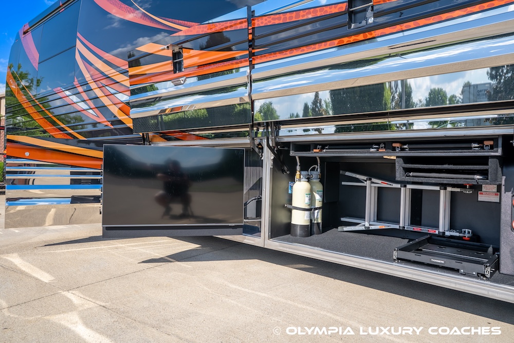 2023 Prevost Marathon X3 For Sale