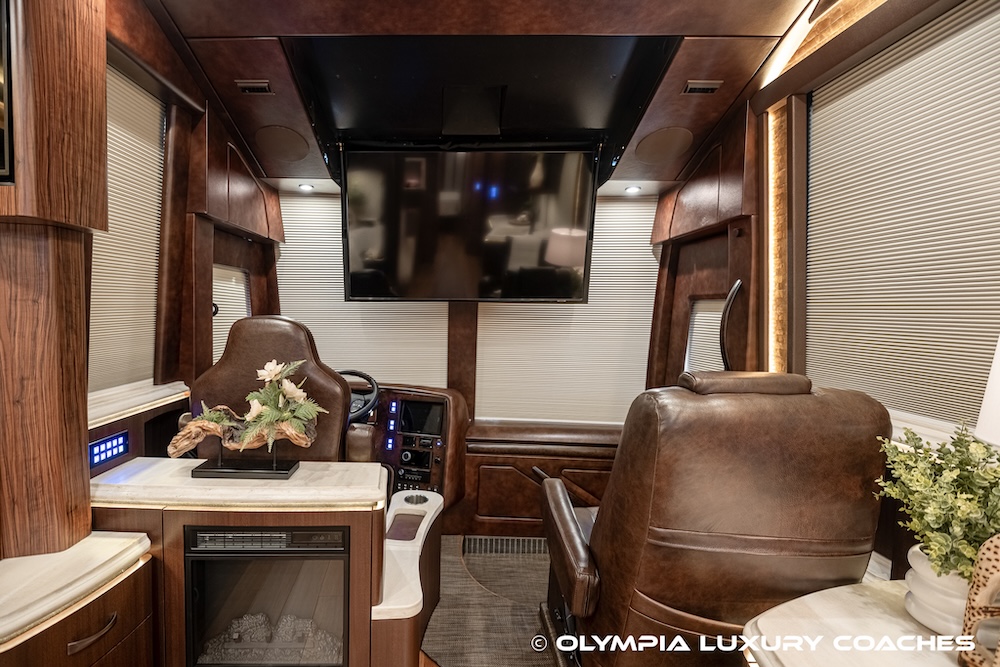2023 Prevost Marathon X3 For Sale