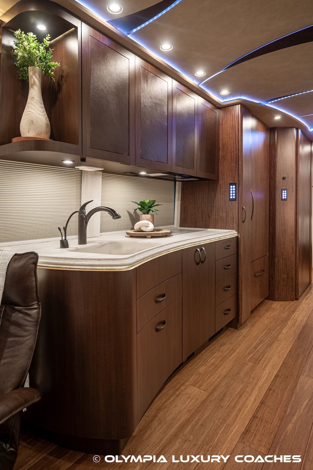 2023 Prevost Marathon X3 For Sale
