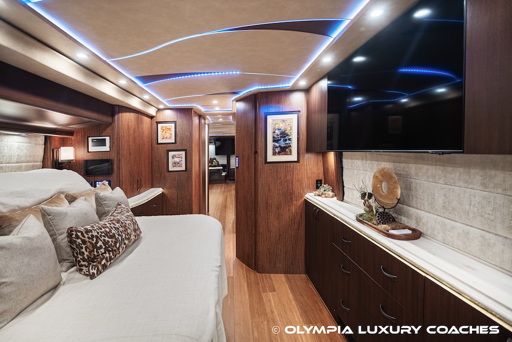 2023 Prevost Marathon X3 For Sale