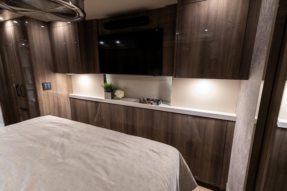 2023 Prevost Millennium X3 For Sale