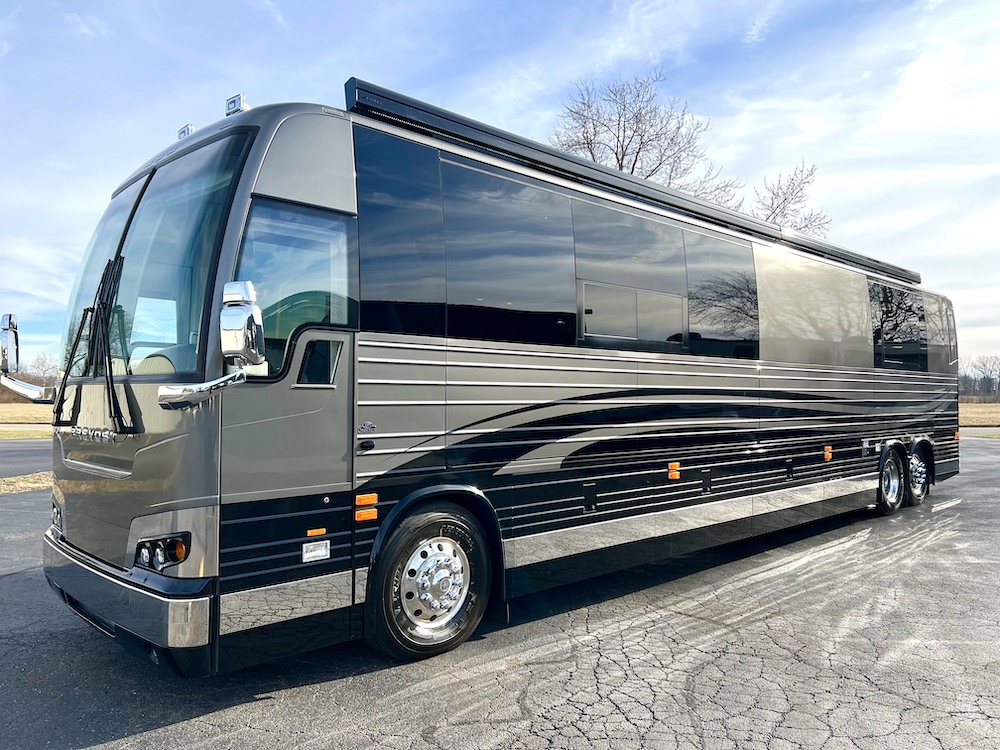 2023 Prevost Superior X3 For Sale