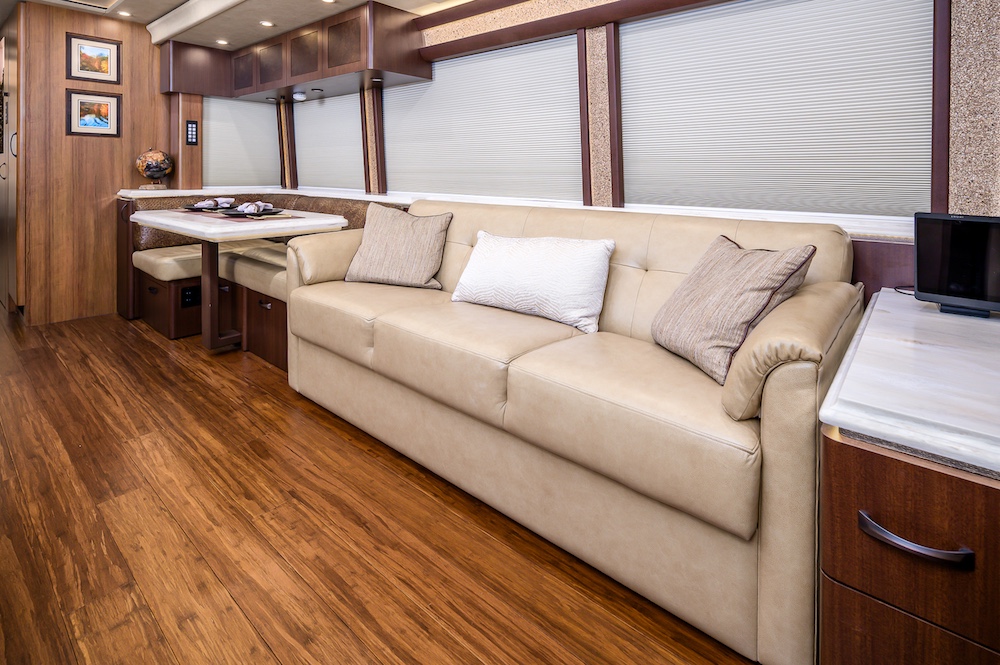 2024 Prevost Marathon H3-45 For Sale