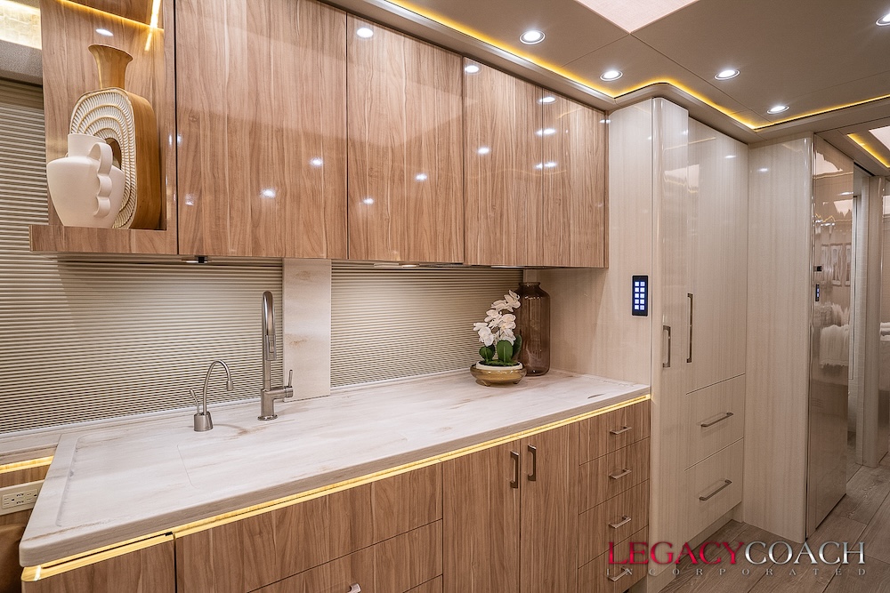 2024 Prevost Marathon X3 For Sale