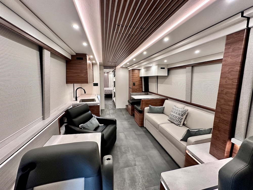 2025 Prevost Epic X3 For Sale