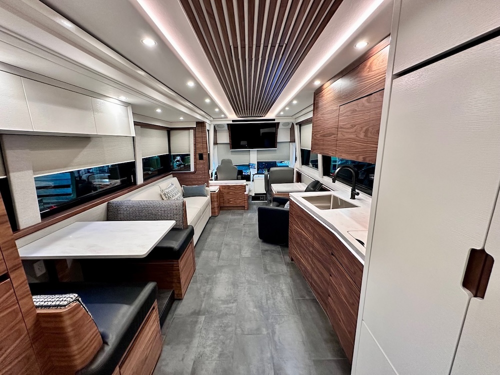 2025 Prevost Epic X3 For Sale