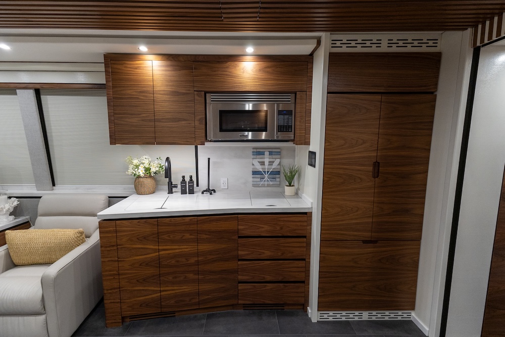 2025 Prevost Epic X3 For Sale