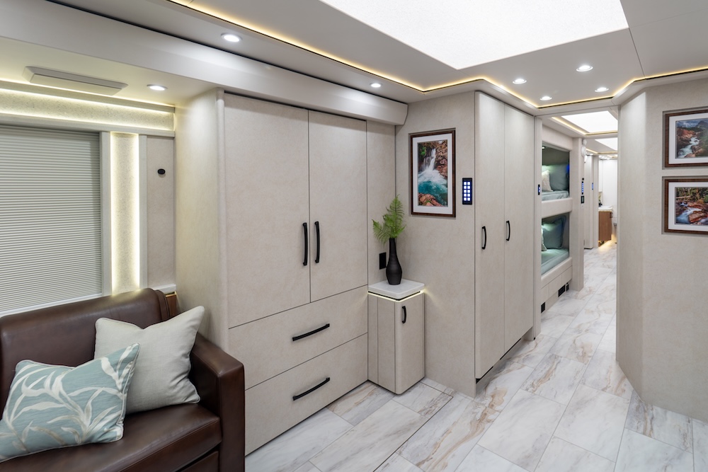 2025 Prevost Marathon H3-45 For Sale
