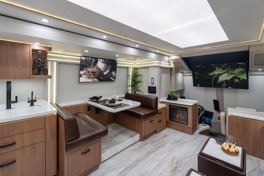 2025 Prevost Marathon H3-45 For Sale