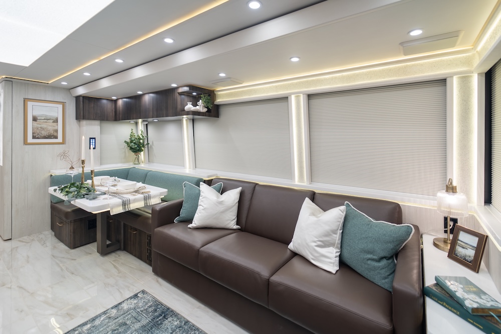 2025 Prevost Marathon  H3-45 For Sale