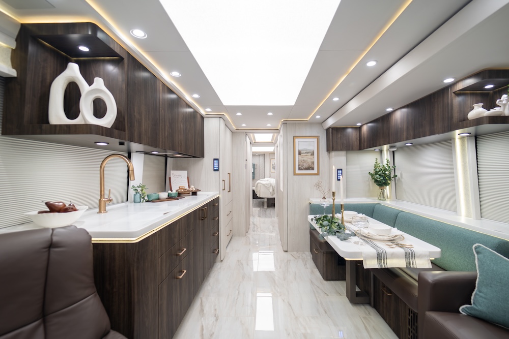 2025 Prevost Marathon  H3-45 For Sale