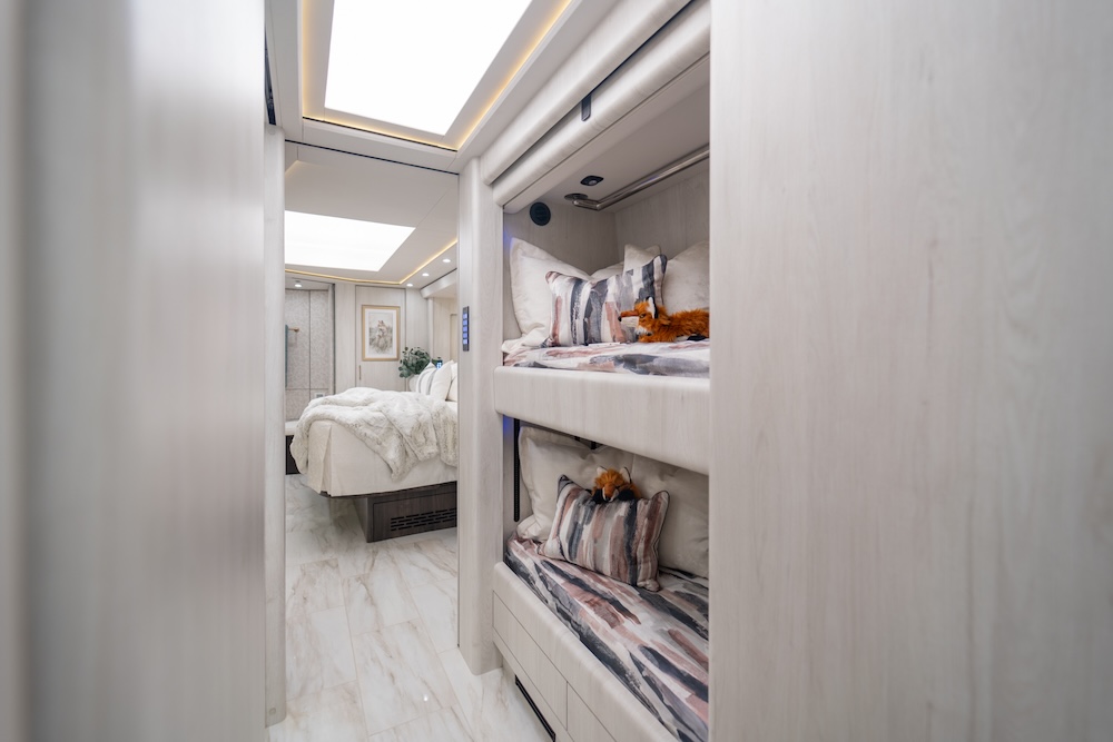 2025 Prevost Marathon  H3-45 For Sale