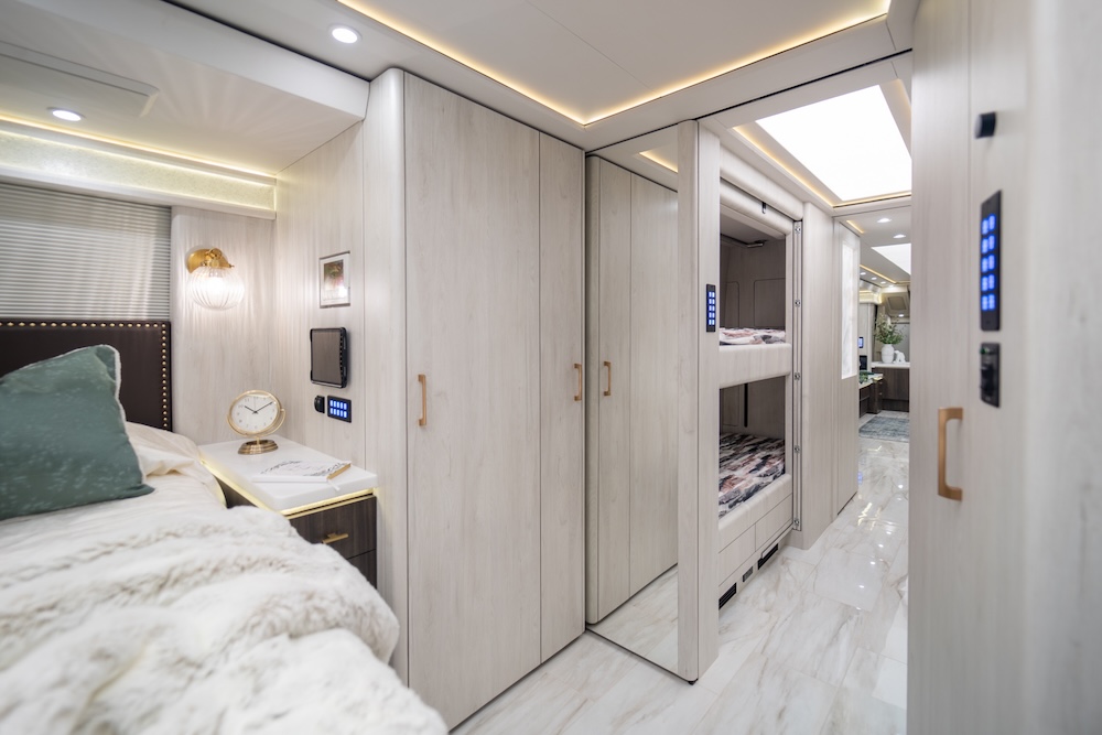 2025 Prevost Marathon  H3-45 For Sale